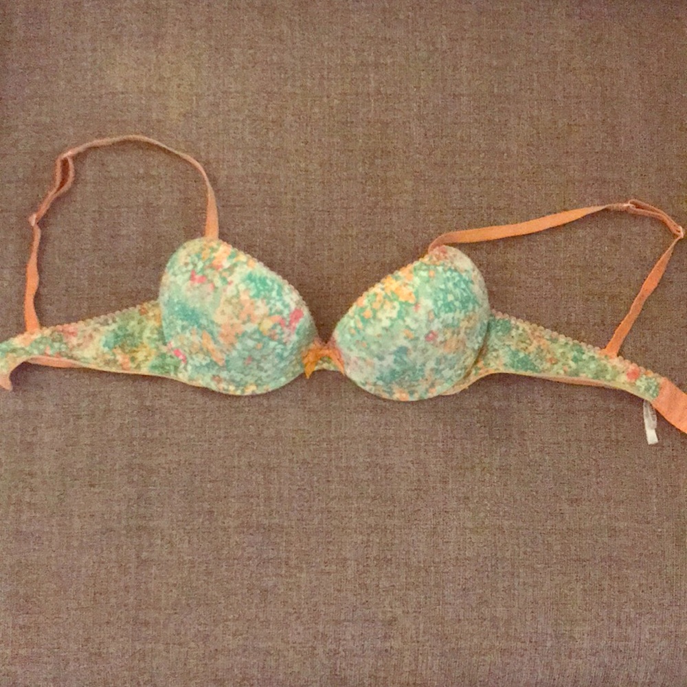 Aerie flower patterned 32B bra!